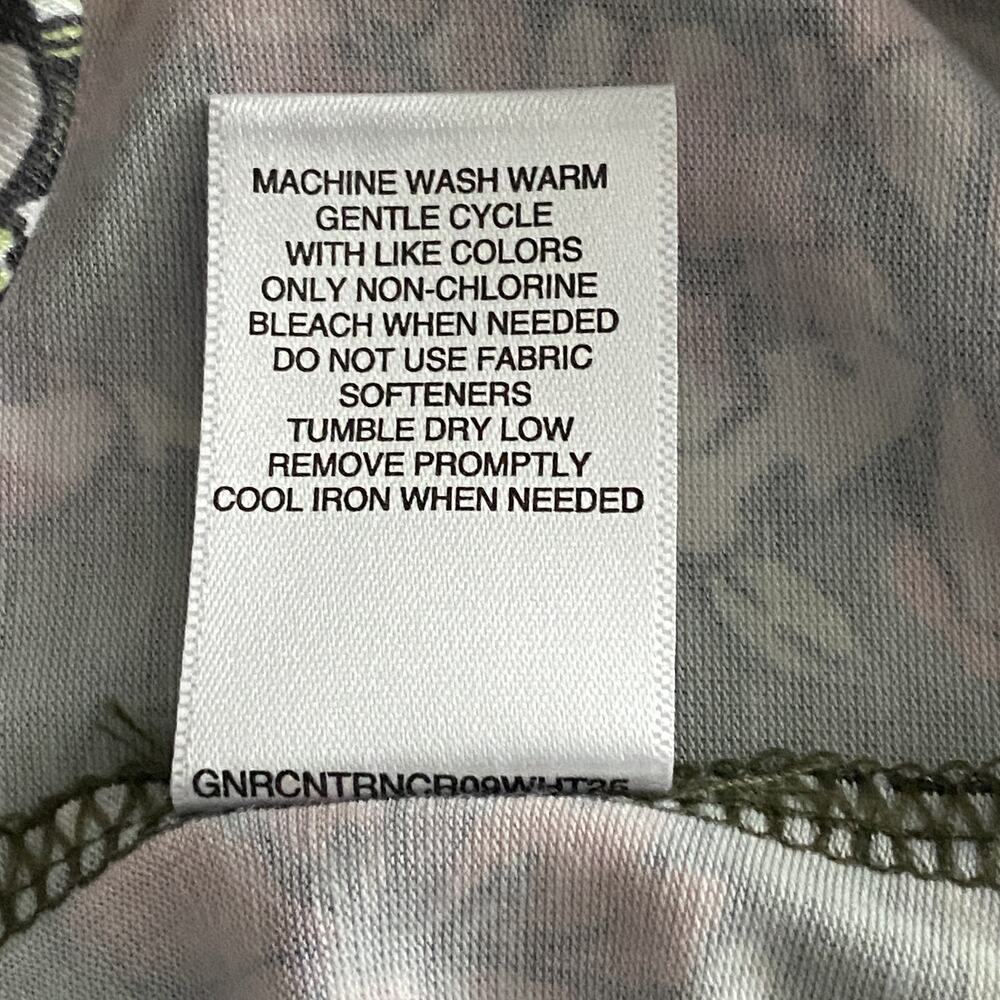 Rowm Men's Shirt Medium Casual Short Sleeve Pockets Pink Gray Floral UPF 30+ NEW - Picture 13 of 15